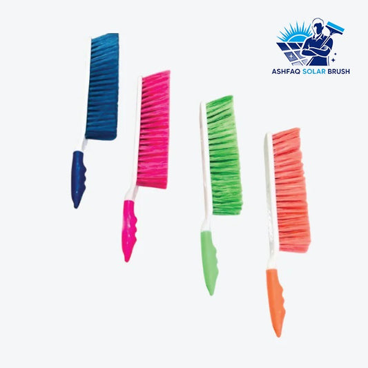 Carpet cleaner brush